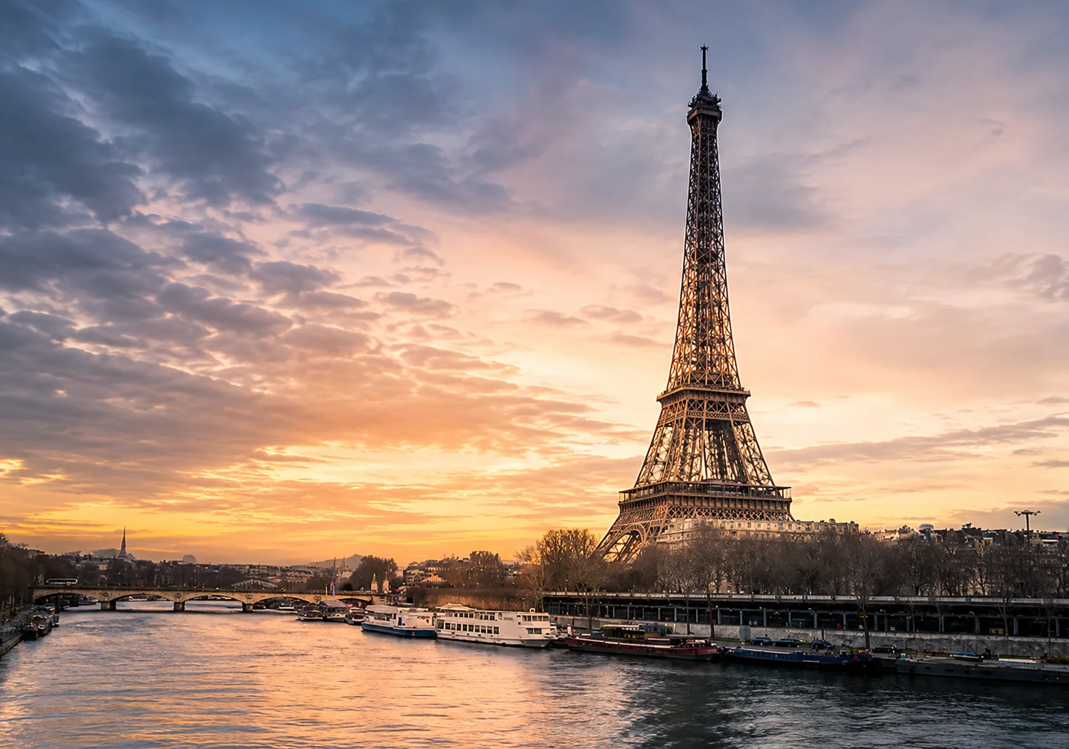 Paris : que visiter absolument ? - Travel Guide Clickyan24